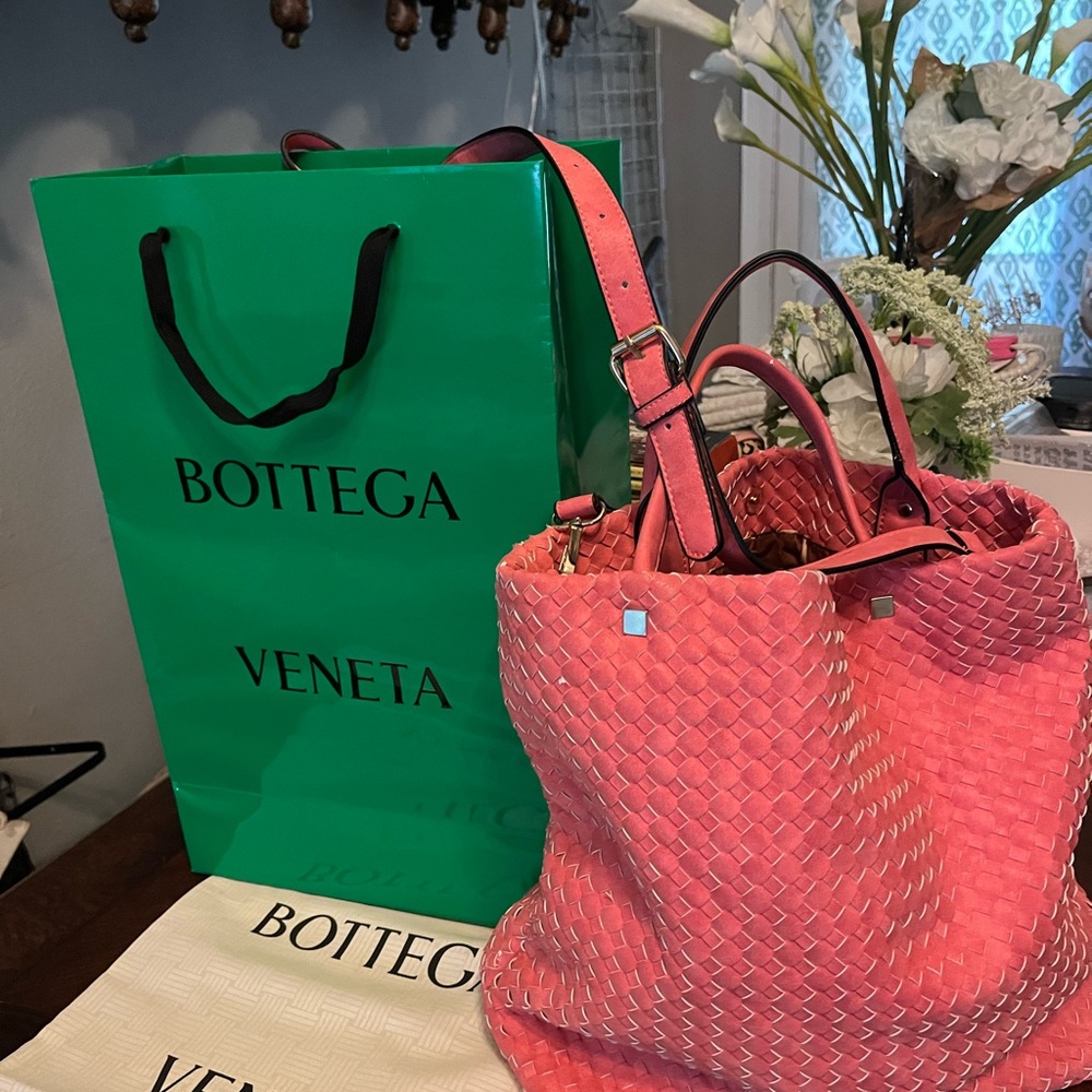 Coral Woven Tote